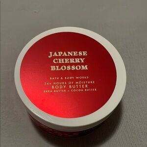 NWT Japanese Cherry Blossom Body Butter
